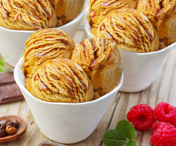 Sladoledi/Posodice Kava in karamela AmorAvena  bofrost