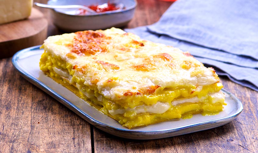 Lazanja s sirom in žafranom Predjedi/Iz pečice Lazanja s sirom in žafranom bofrost