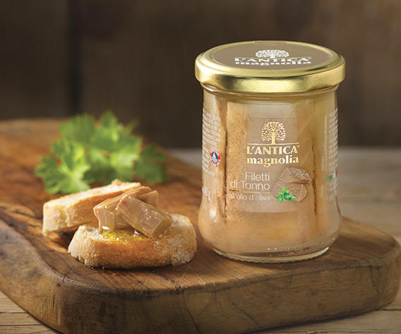 Ribe/Specijaliteti Fileti tune v ekstra deviškem oljčnem olju “L’ Antica Magnolia” Celi fileti rumenoplavute  bofrost